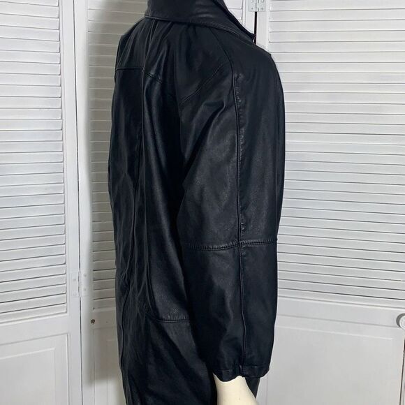 Vintage Wilson’s Black Leather Coat Size Large - Picture 7 of 15